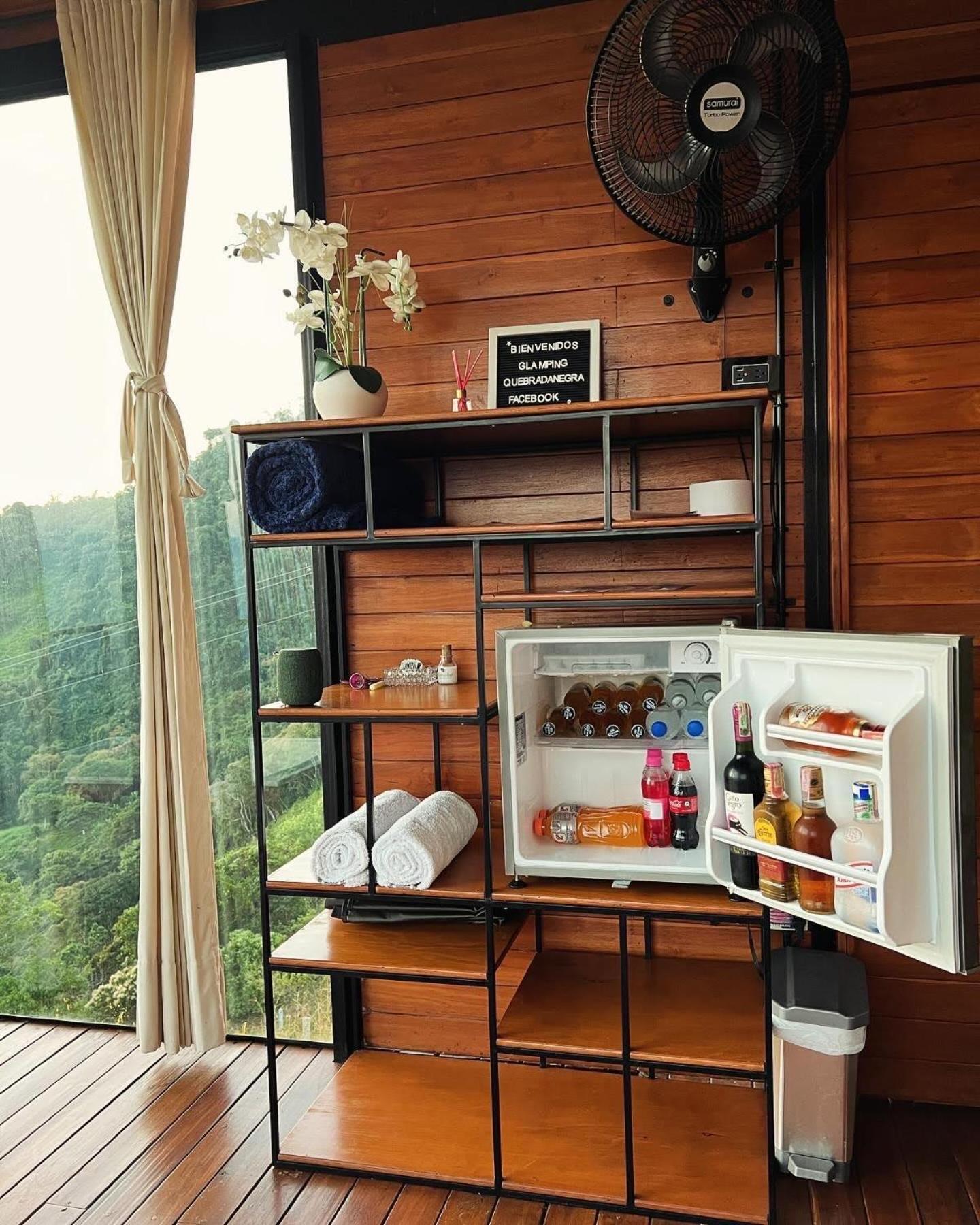 Glamping Quebradanegra, Utica Villeta *