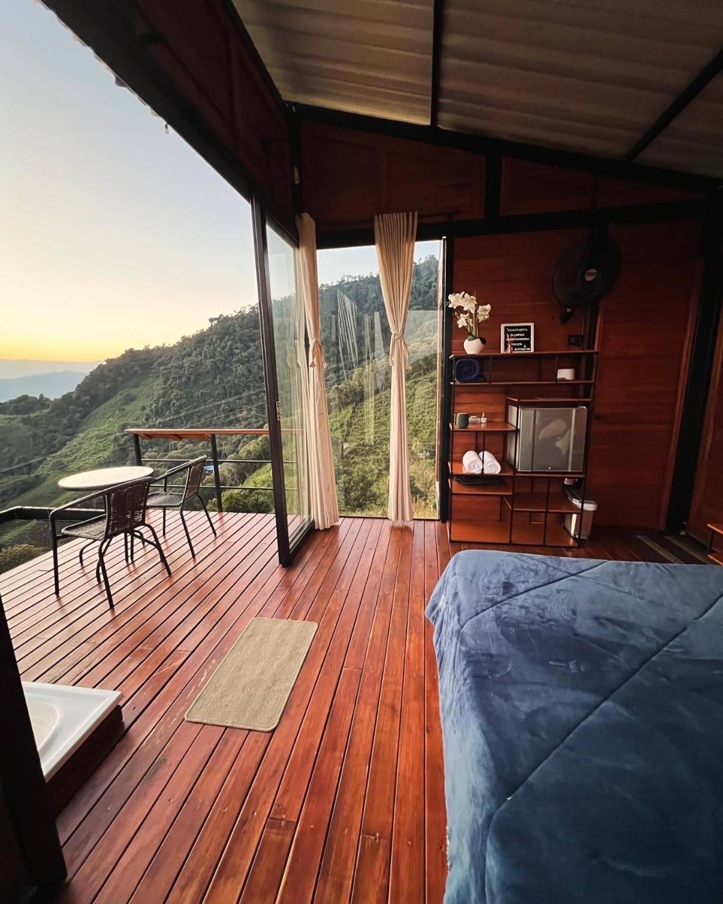 Glamping Quebradanegra, Utica Villeta * Quebradanegra